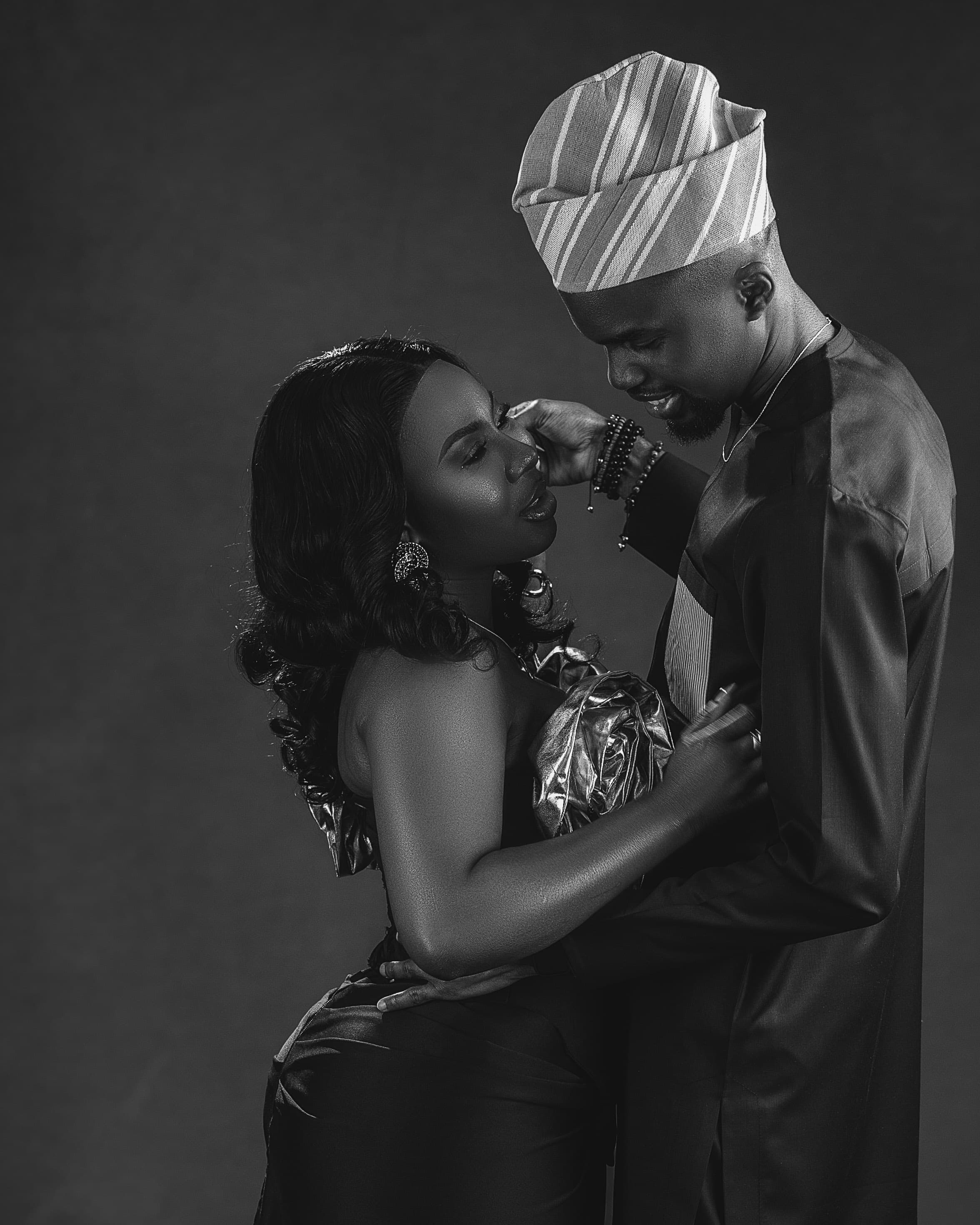 Romantic pre-wedding photography